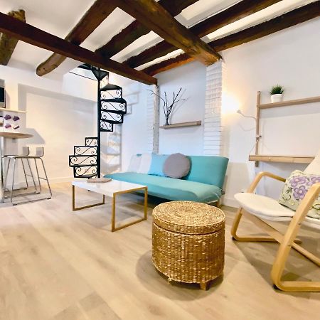 Charming Gran Via Attic Apartment Madrid Exterior foto