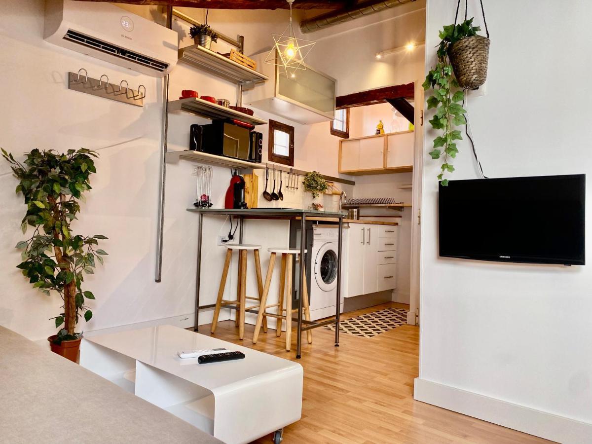 Charming Gran Via Attic Apartment Madrid Exterior foto