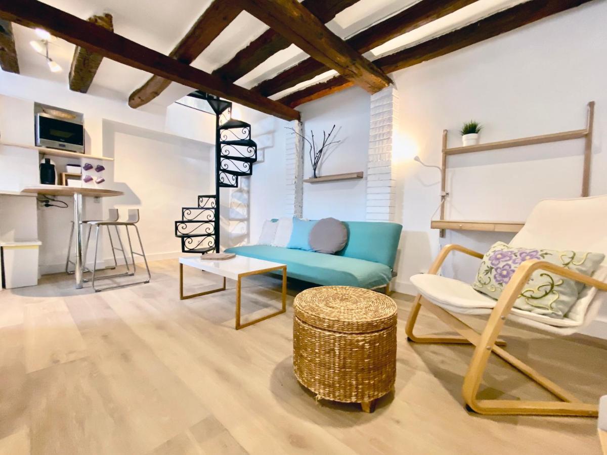 Charming Gran Via Attic Apartment Madrid Exterior foto